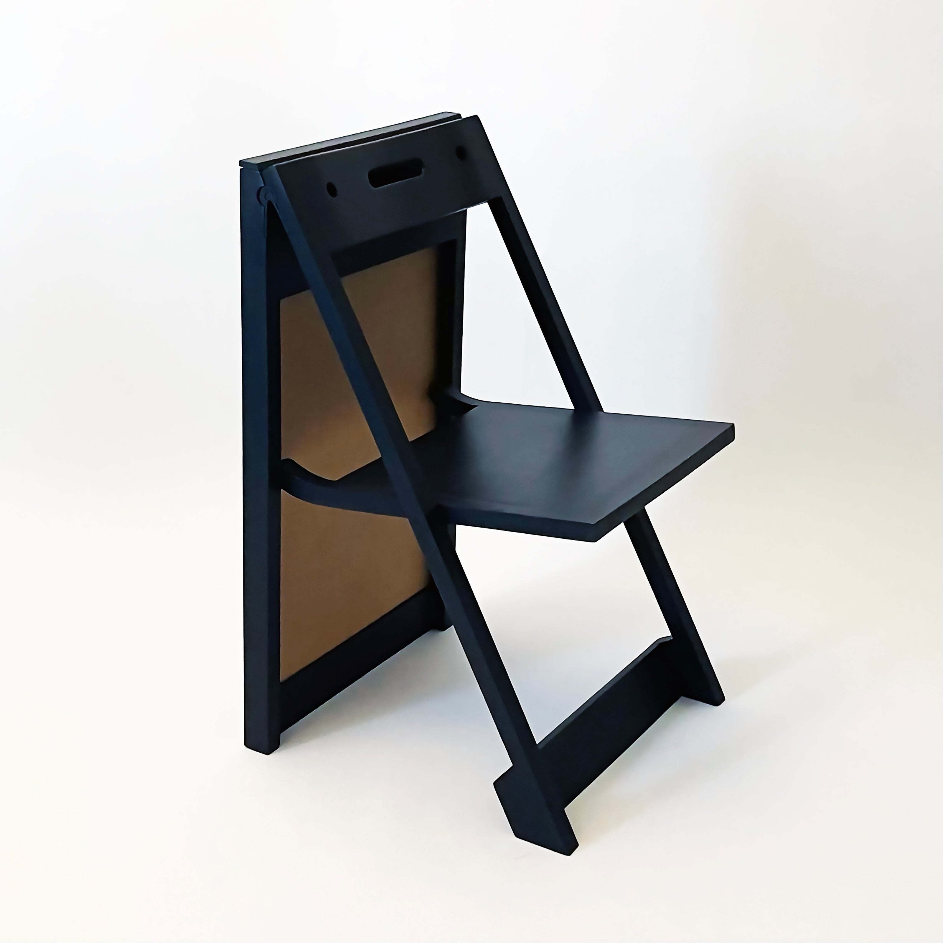 PicChair in black; side view of chair.