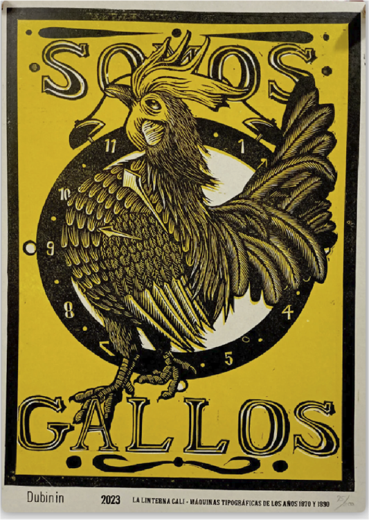 Vintage-style sign with a rooster illustration and 'Gallos' text on a yellow background
